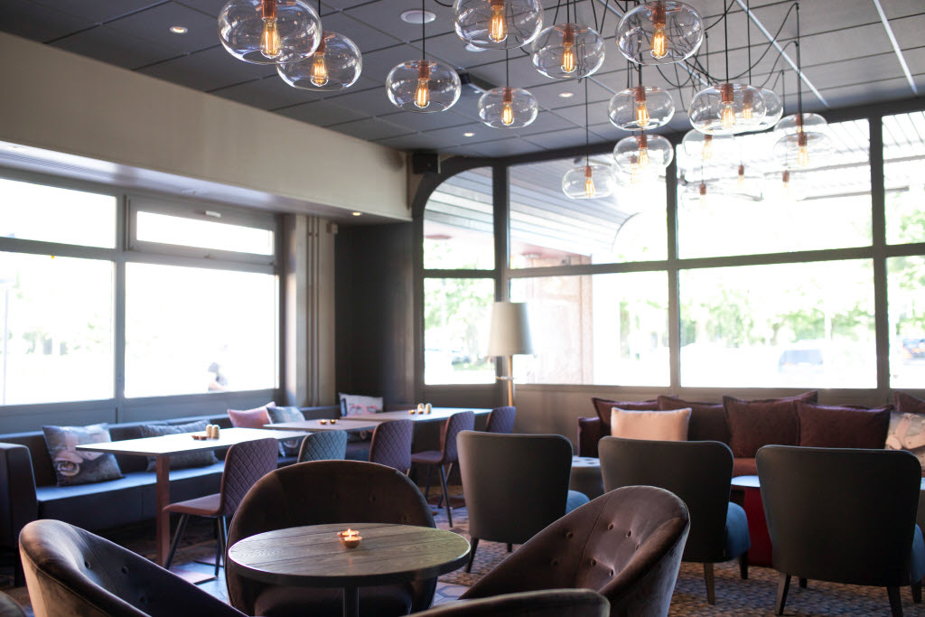 bar3.jpg